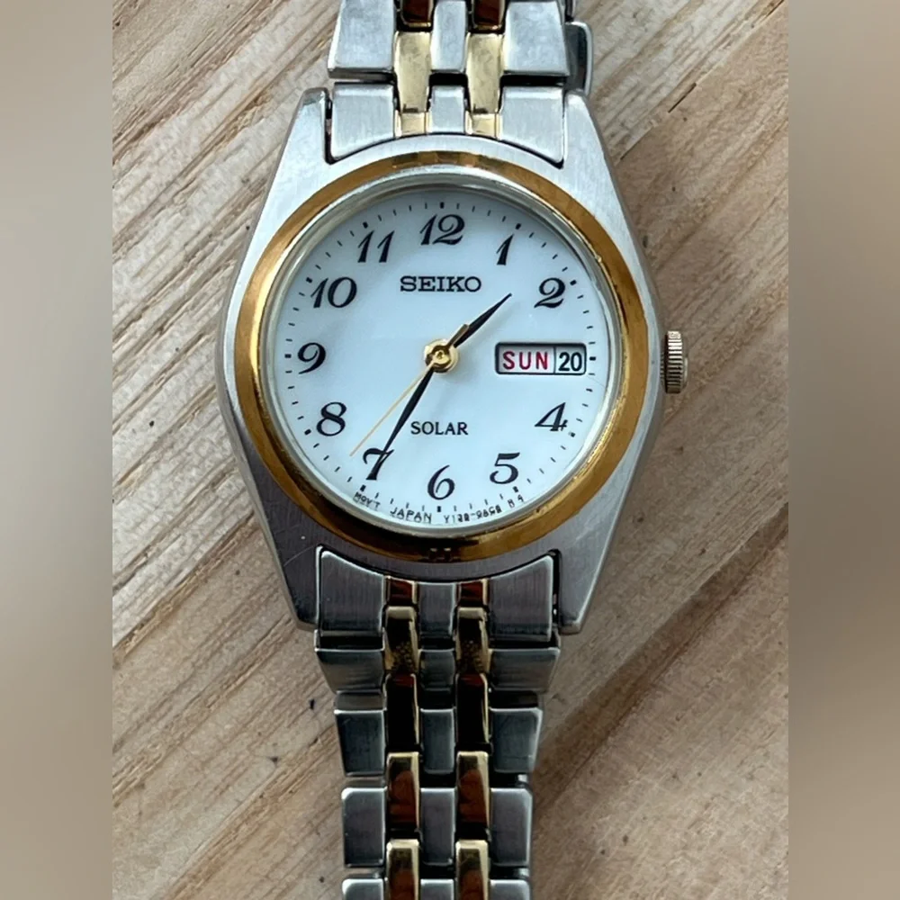 Seiko Solar Ladies Watch Two-Tone Bracelet White Dial Date Window New Crystal